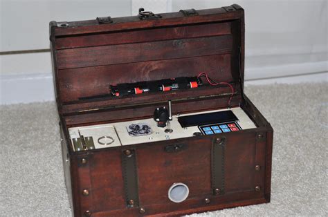 The puzzle box did not disappoint. Captain Hermano's Mystery Box Is Full Of Puzzles | Hackaday