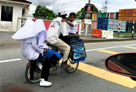 Untuk bantu murid membuat tugasan yang guru beri dalam google classroom. Selepas tular, lelaki kayuh basikal hantar 'anak-anak' ke ...