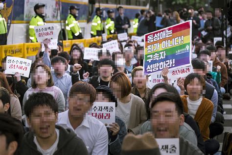 Help 26 Korean Gay Soldiers Fight For Freedom Globalgiving