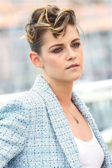 Maybe you would like to learn more about one of these? Kristen Stewart's Short Hairstyles and Haircuts - 30+