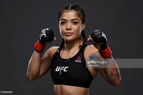 Bantamweight Prospects: UFC's Karol Rosa and Tracy Cortez