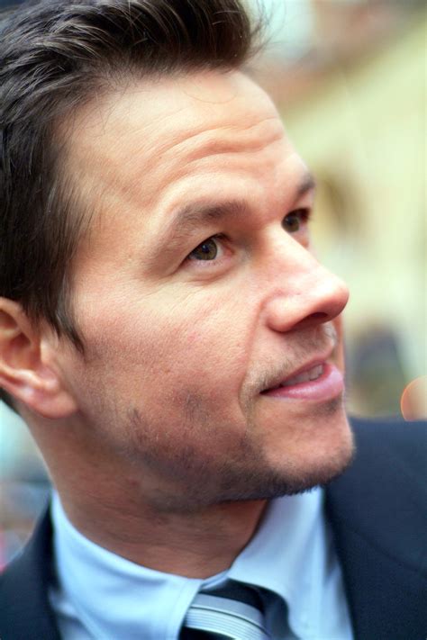 Mark robert michael wahlberg (born june 5, 1971) is an american actor, producer, restaurateur and former rapper. Fil:Mark Wahlberg 2007, 2.jpg - Wikipedia