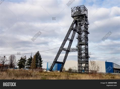 Headframe Mining Shaft Image And Photo Free Trial Bigstock