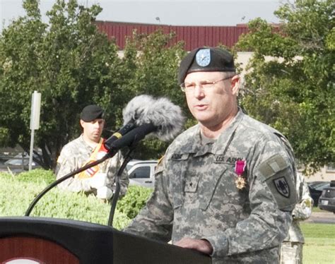 Fort Sill Says Farewell To Chief Of The Us Army Field Artillery And