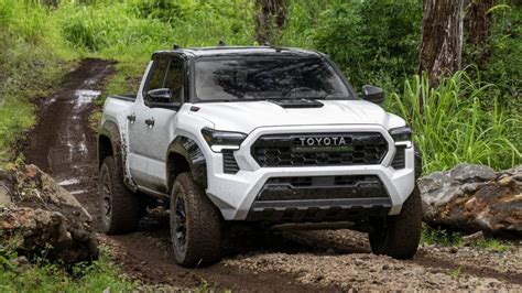 Toyota Tacoma Ganha Nova Geração E Antecipa A Nova Hilux Híbrida