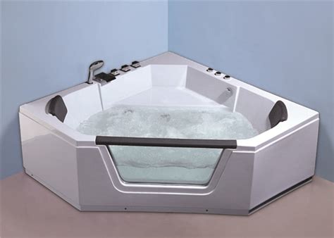 American Standard Freestanding Jetted Tub High End Corner Jacuzzi