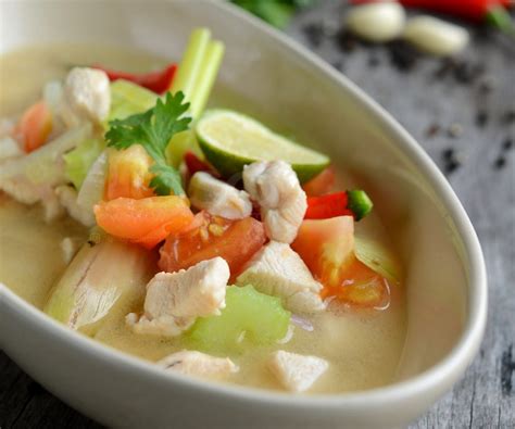 Juga jangan lupa juga untuk melihat video di instagram dan video berdurasi lebih panjang di azie kitchen youtube. Koleksi Resipi Sup Ringkas & Mudah Tapi Sedap - Rasa
