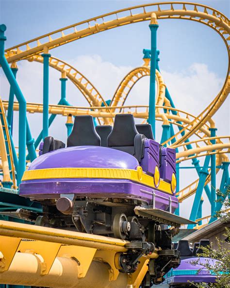 Yellow Roller Coaster Brakes Poltergeist At Six Flags Fies Flickr