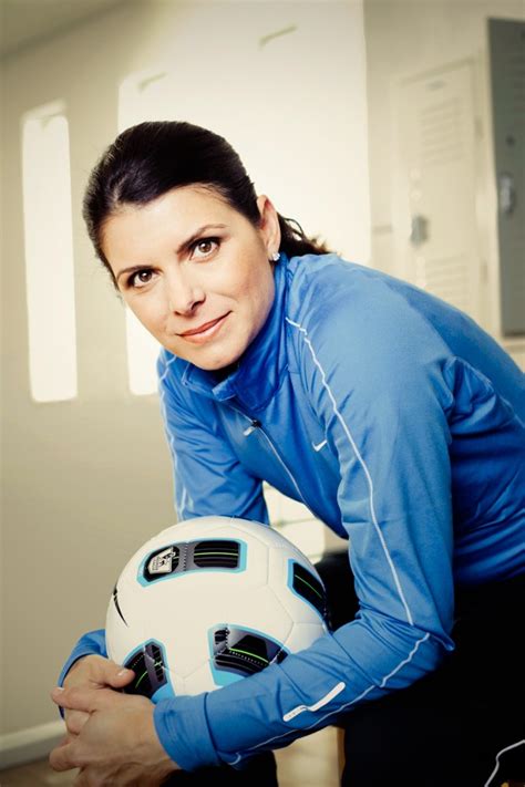 30 Inspiring Facts You Probably Didnt Know About Mia Hamm Boomsbeat