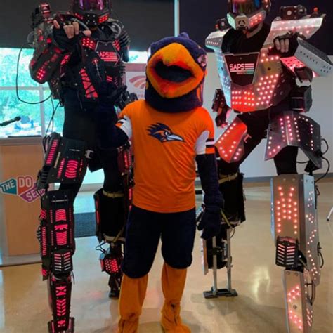 Our solution robot connection directly in sap robot control via sap standard SAPS Entertainment - Dancing Robots | LED Robots | Robot ...