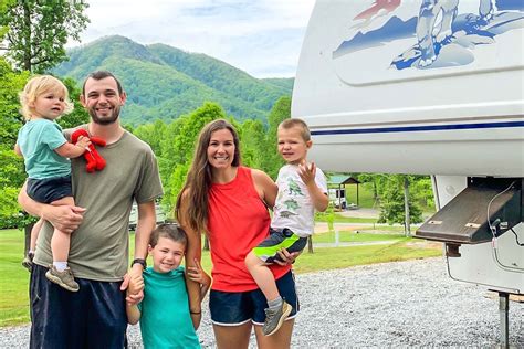 10 Families Share Tips For Living Full Time In An Rv