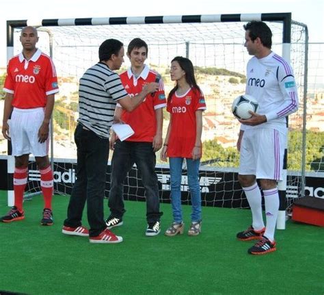 Jun 29, 2021 · sl benfica and adidas have announced the renewal of their contract for another six years, extending it until 2027. New Benfica Kits 2012-2013- Adidas SL Benfica Home Away ...