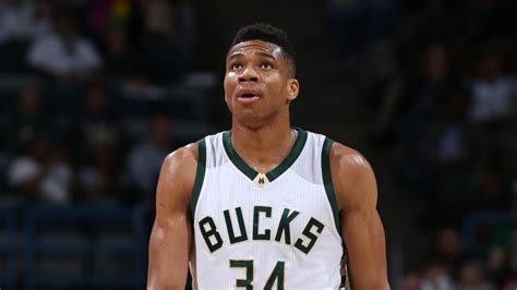 Giannis sina ugo antetokounmpo (/ˈjɑːnɪs ˈɑːntɛtəˈkuːmpoʊ/ greek: The Greek Freak Posts Photo Showing His Brother | Fadeaway ...