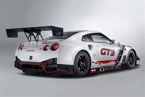 Nismo Nissan Gt R Gt3 2018 Rear View Hd Cars 4k Wallpapers Images