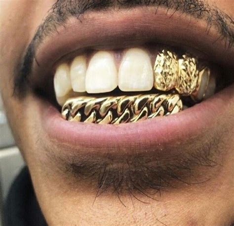 ριηтєяєѕт вσηνтα۵ Teeth Jewelry Gold Teeth Grills Gold Chains For Men