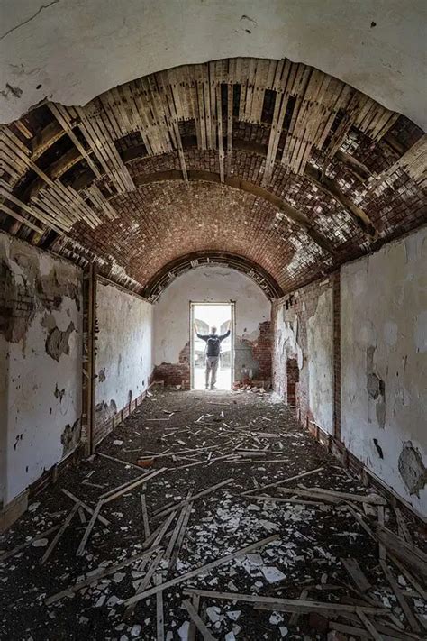 An Arresting Look At Maines Abandoned Forts In 2021 Photo Tour