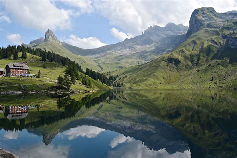 The Most Beautiful Lakes In Switzerland Travel Blog Myhammocktime