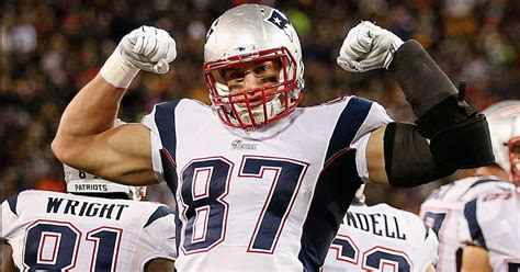Report Gronk Will Return To Patriots In 2018