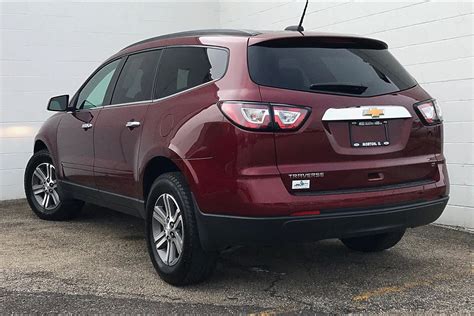 Pre Owned 2017 Chevrolet Traverse Fwd 4dr Lt W1lt 4d Sport Utility In