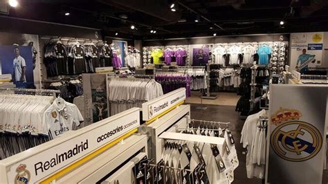 Official Real Madrid Store At Santiago Bernabéu Stadium Tienda Oficial