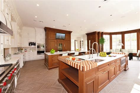 This is a pdf plan available for instant download. More Pics & Floor Plans Of A 30,000 Square Foot Newly ...