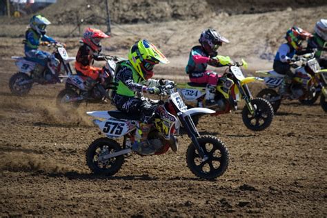 At What Age Should Kids Start Riding A Dirt Bike The Complete Guide