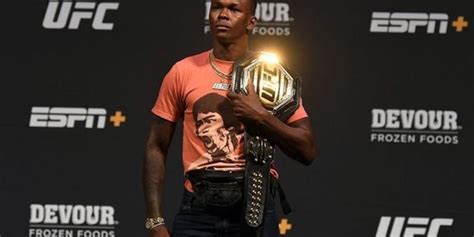 Чемпион ufc в среднем весе, яркий ударник. Israel Adesanya tegen Jon Jones: 'Mensen zullen jou ...