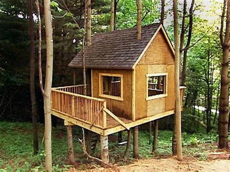 9 Simple Treehouse Ideas