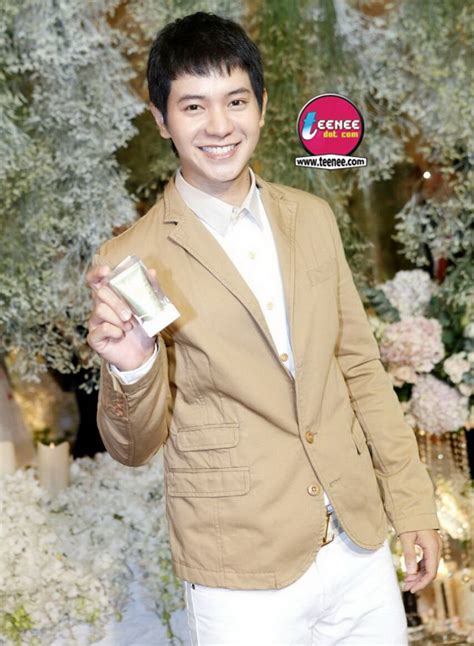 แฟนเก่า อาร์ม พิพัฒน์ ตามราวี น้ำฝน. คนหล่อขอประชัน ในงานแต่้ง ลิเดีย - แมทธิว
