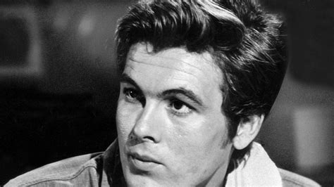 Christopher Jones Rising Star Actor Who Quit The Field Dies At 72