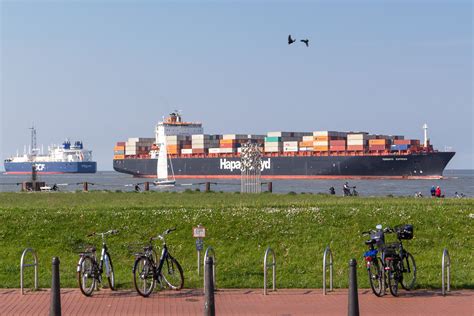 Öffnungszeiten der bw bank in cuxhaven. Cuxhaven: Maritime Erholung mit Alter Liebe, dicken Pötten ...