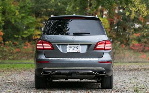 Comparison - Audi Q7 Prestige quattro 2018 - vs - Mercedes-Benz GLS-Class 63 AMG 2018 | SUV Drive