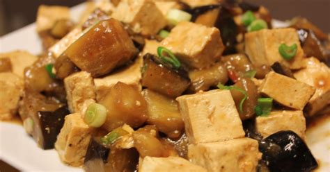 THE BUSY MOM CAFE: Spicy Eggplant and Tofu Stir Fry