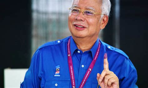 Turnout was high, with the election commission saying 80% of eligible malaysians have voted. Malaysia election results: Will Najib Razak win Malaysia ...