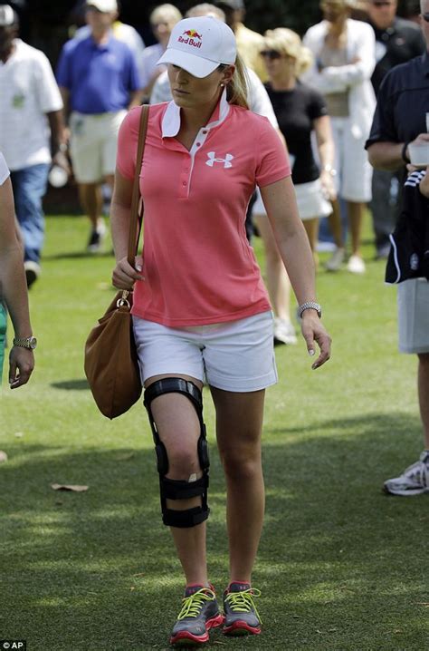 Lindsey Vonn Sports Her Knee Brace In Public For The First Time As She