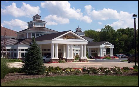 Bu otel aurora farms premium outlets ile 2,5 mi (4,1 km). The Bertram Inn & Conference Center - Aurora, OH