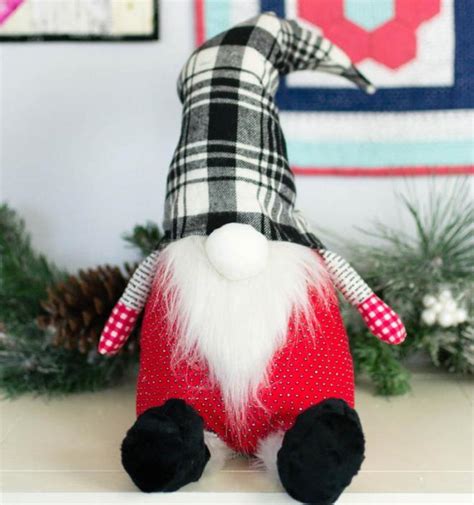 Jul 28, 2018 explore vicky's board gnome knitting patterns on pinterest. Christmas Gnome - Free Sewing Pattern - Nana's Favorites