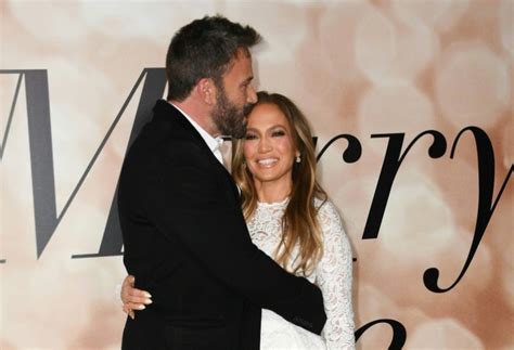 Jennifer Lopez Allegedly Rushed To Marry Ben Affleck Before He Got