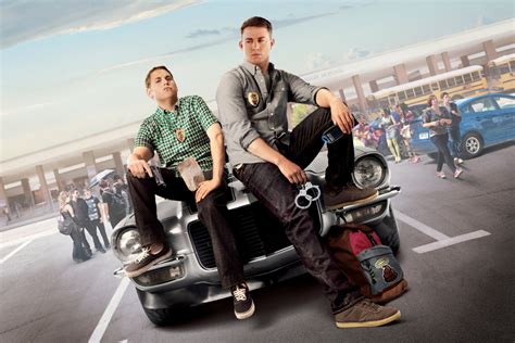Movie Buff S Reviews Rookie Cops Go Undercover As High School Teens In “21 Jump Street”