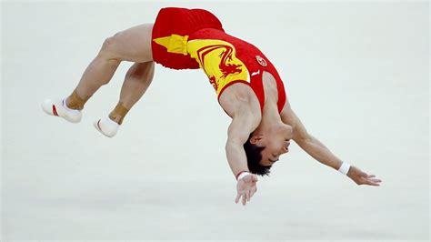 Pencetus dari tersebarnya senam lantai di indonesia adalah dr. √ Senam Lantai: Pengertian, Sejarah, Jenis, Unsur, Tujan ...