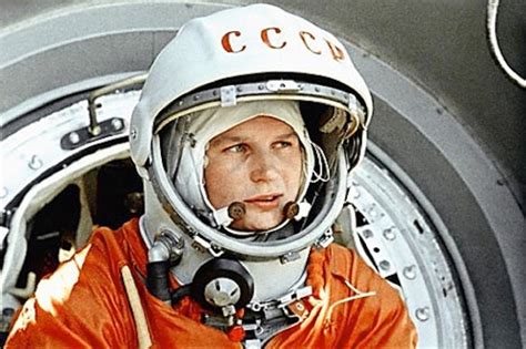 Un día como hoy Yuri Gagarin se convierte en el primer ser humano que