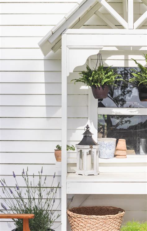Classic potting bench with hutch top. 18 DIY Potting Benches You'll Want to Show Off • The ...