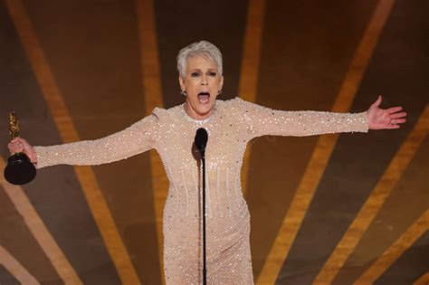 Jamie Lee Curtis Wins Best Supporting Actress Oscar For Everything Everywhere