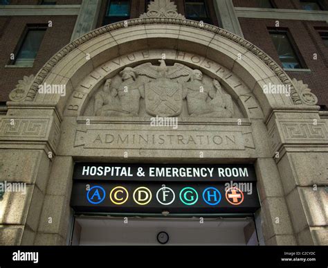 Bellevue Hospital Eingang Manhattan New York City Stockfotografie - Alamy
