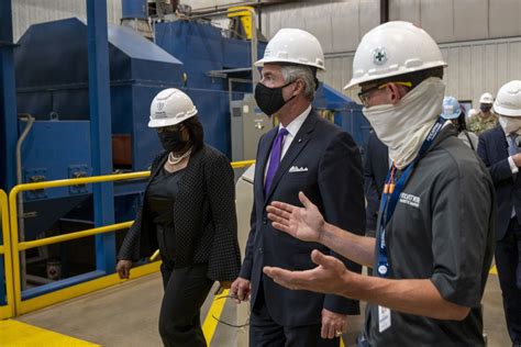 dvids images secnav visits fincantieri marinette marine [image 8 of 18]