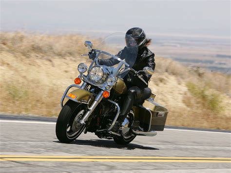 2007 yamaha royal star midnight venture fantastic bike! FLHR Road King accident lawyers info. 2007 Harley-Davidson
