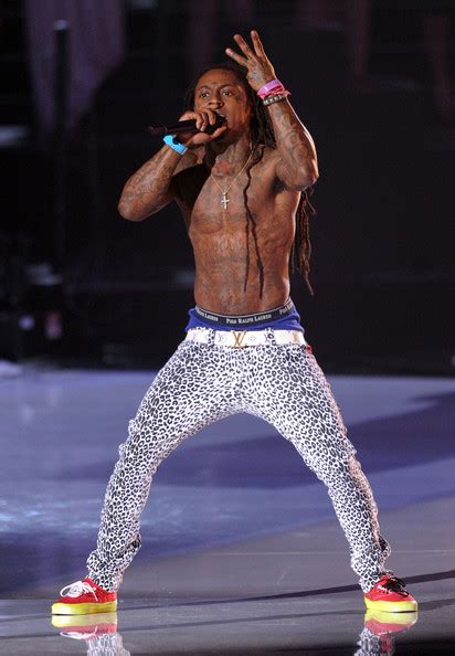 Until you notice the single fingerless black. Lil Wayne Canvas Shoes - Lil Wayne Looks - StyleBistro