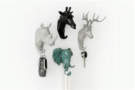 10 Cool And Unique Wall Mounted Coat Hangers And Hooks Design Design Swan
