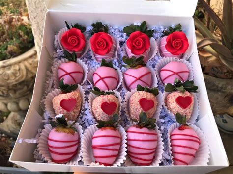 Valentines Day Berries Valentine Strawberries Valentines Day Chocolates Chocolate Covered