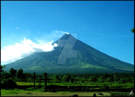 Majestic Mayon Volcano By Anbudah On Deviantart